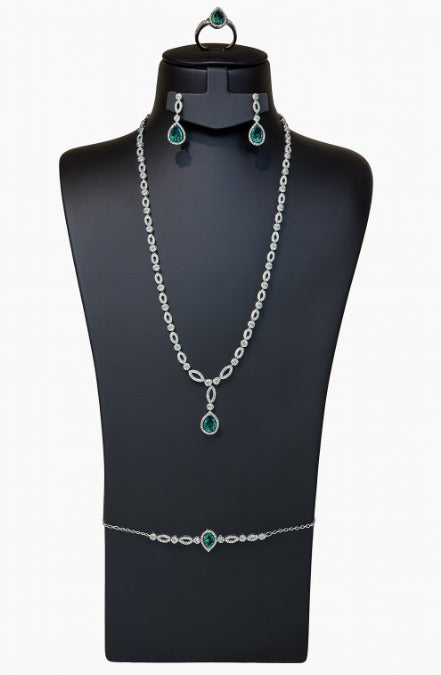 طقم إشراقة – Radiance Set - AWAD SILVER JEWELLERY TRADING LLC